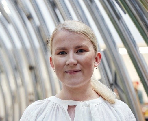 Lydia Davies Lydia Davies